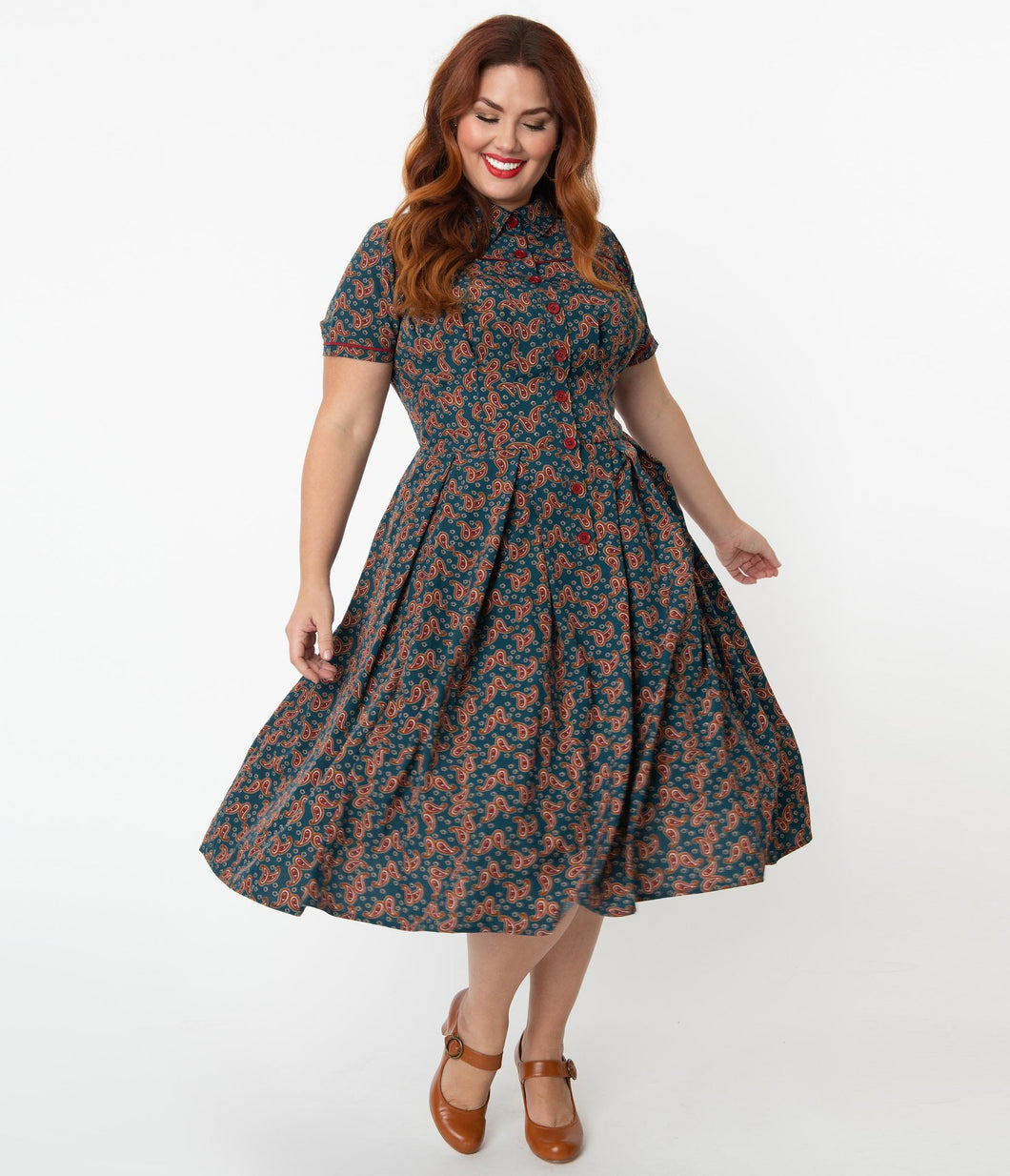 Unique Vintage Springfield retro vintage paisley pin-up pinup swing dressUnique Vintage Springfield Paisley Teal Swing Dress retro vintage pinup shirtdress housedress 50s dress in green with gold paisley Canadian Pin-Up Shop Suzie's Bombshell Boutique