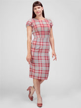 Collectif for Suzie's Bombshell Boutique Demira tartan plaid retro vintage pin-up pinup pencil wiggle dressCollectif Demira Princess Check Pencil Dress 40s 50s plaid tartan check wiggle dress pinup retro vintage Canadian Pin-Up Shop Suzie's Bombshell Boutique