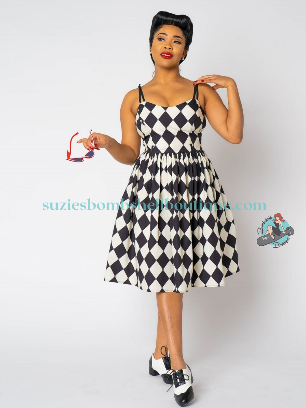 Collectif Jade Diner Diamonds Swing Dress harlequin print 1950s 50s pinup dress retro vintage rockabilly pin-up clothing Canadian Pin-Up Shop Suzie's Bombshell Boutique