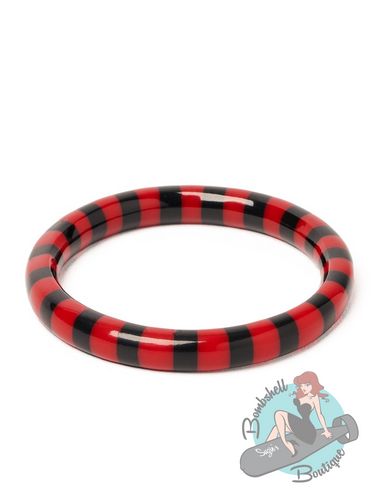 Striped bangle for a pinup or goth or rockabilly style