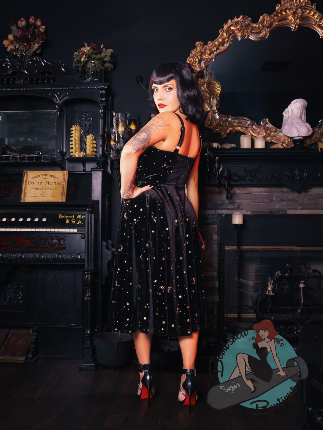 Rebel Love Lunar Luxe Velvet Dress Suzie's Bombshell Boutique Rebel Love Lunar Luxe Velvet Dress Suzie's Bombshell Boutique