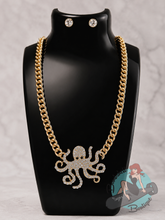 Octopussy Necklace Set