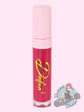 Dafna Beauty liquid lipstick in pink. Complete your pinup makeup look with this high end beauty product that is long lasting.