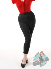 Pretty Retro 1950s Capri Pants