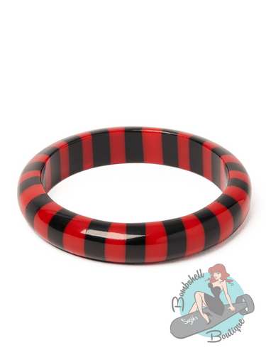 Striped bangle for a pinup or goth or rockabilly style