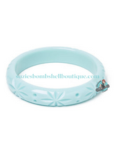 Splendette CanadaSplendette Surf Heavy Carve Midi Bangle large size Duchess tiki carved pastel blue baby blue bracelet bakelite fakelite style 40s 50s pinup costume jewellery jewelry Canadian PIn-Up Shop Suzie's Bombshell Boutique