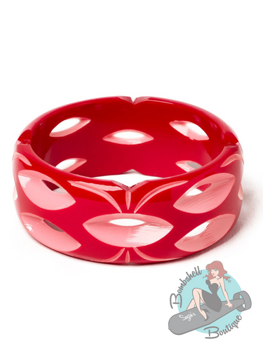 Pink Tiki style vintage inspired bangle from Splendette